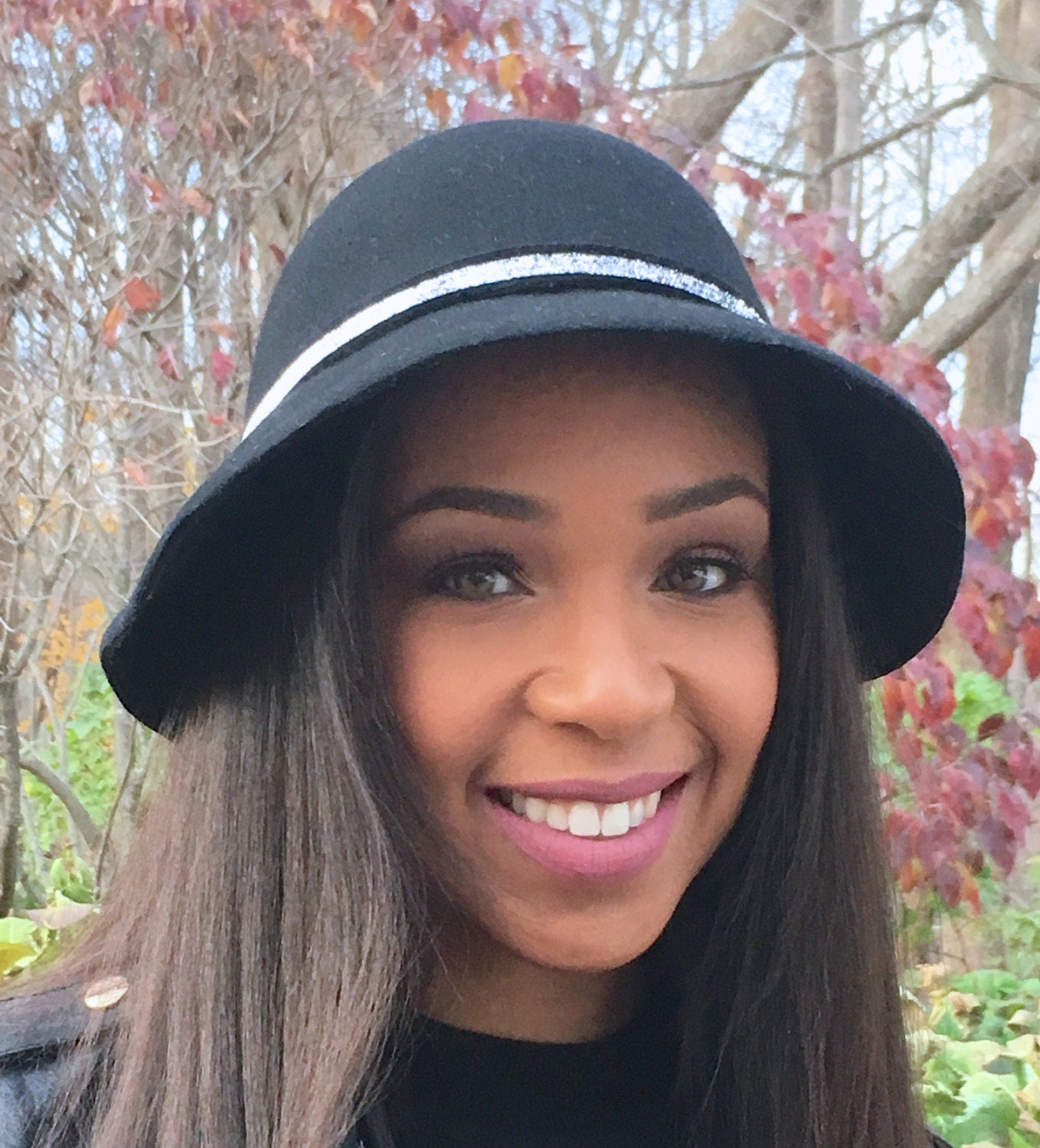 Black wool Cloche hat with Silver Metallic trim-Winter hat-Christmas-Polo-Winter Race- Holiday Party-Chruch Hat-Gift Hat-Teen Woman Hat!