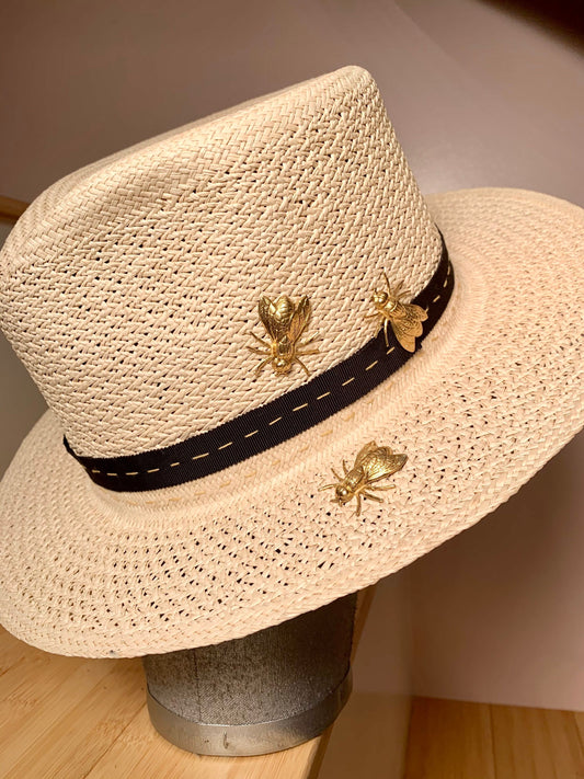 Natural Straw Fedora-Gold Bees adornments-Go To Hat-Summer Fedora-Everyday Hat-Unisex Hat-Travel Hat-Custom Made Straw Fedora-Straw Hat