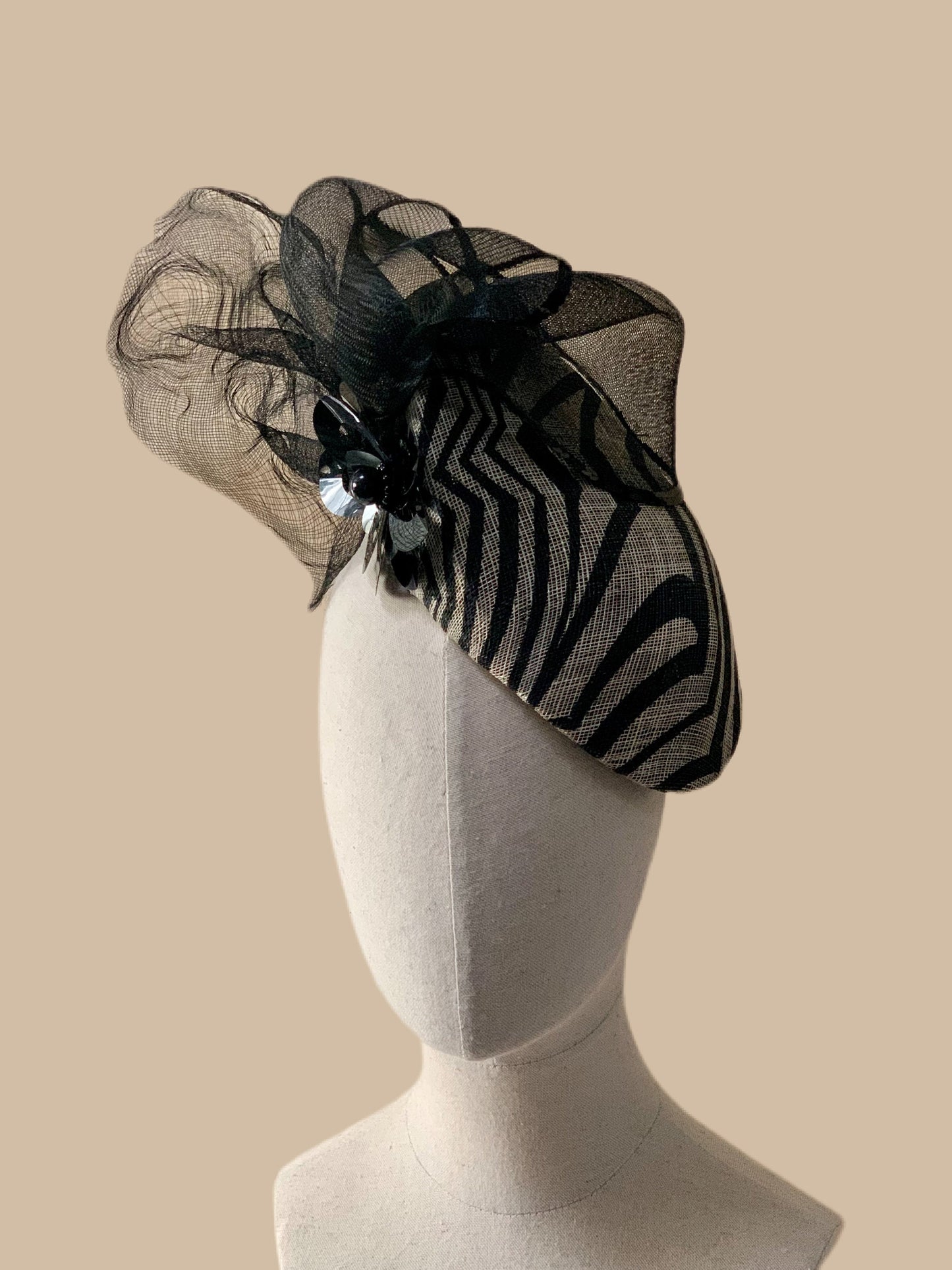 Elegant Fascinator