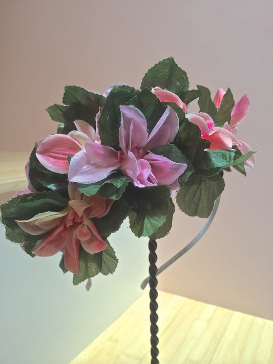 Bridal Floral Fascinator, Flower girl headpiece, Wedding headpiece, Brides maids headdress. Garden Party or Pool party!