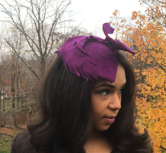 Radiant Orchid Suede Fascinator, Purple headpiece in suede, Mother of the bride hat. Winter wedding or Holiday Party. Cocktail Evening hat