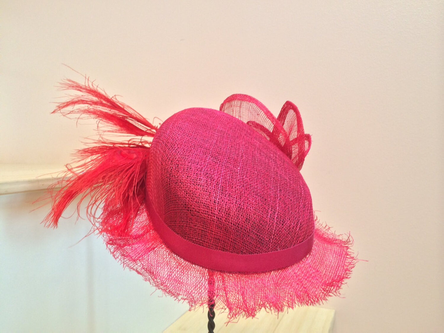Red Sinamay hat, Brides maids hat, Resort wear hat, Church hat or Derby Race Hat. Royal Ascot-Kentucky Derby-Wedding-Red Straw Flirty hat