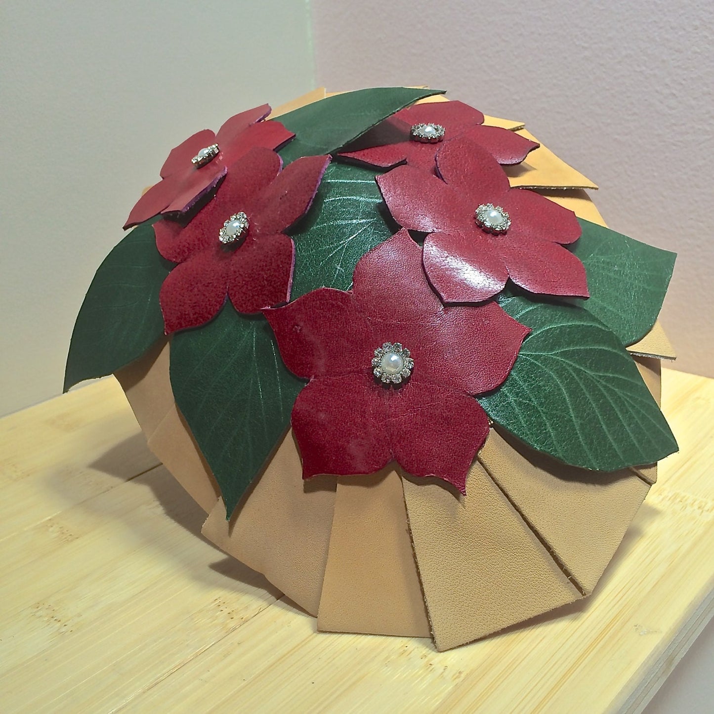 Fascinator in leather, Leather Christmas Fascinator, Christmas hat with leather flowers and jewels. Holiday Party Hat. Poinsettia flower