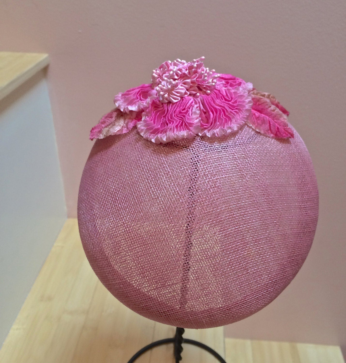 Pink Sinamay Pill Box Hat, Wedding hat, Mother of the Bride hat, Girls hat. Garden party or Church hat. Pink Straw Pill Box Hat with floral