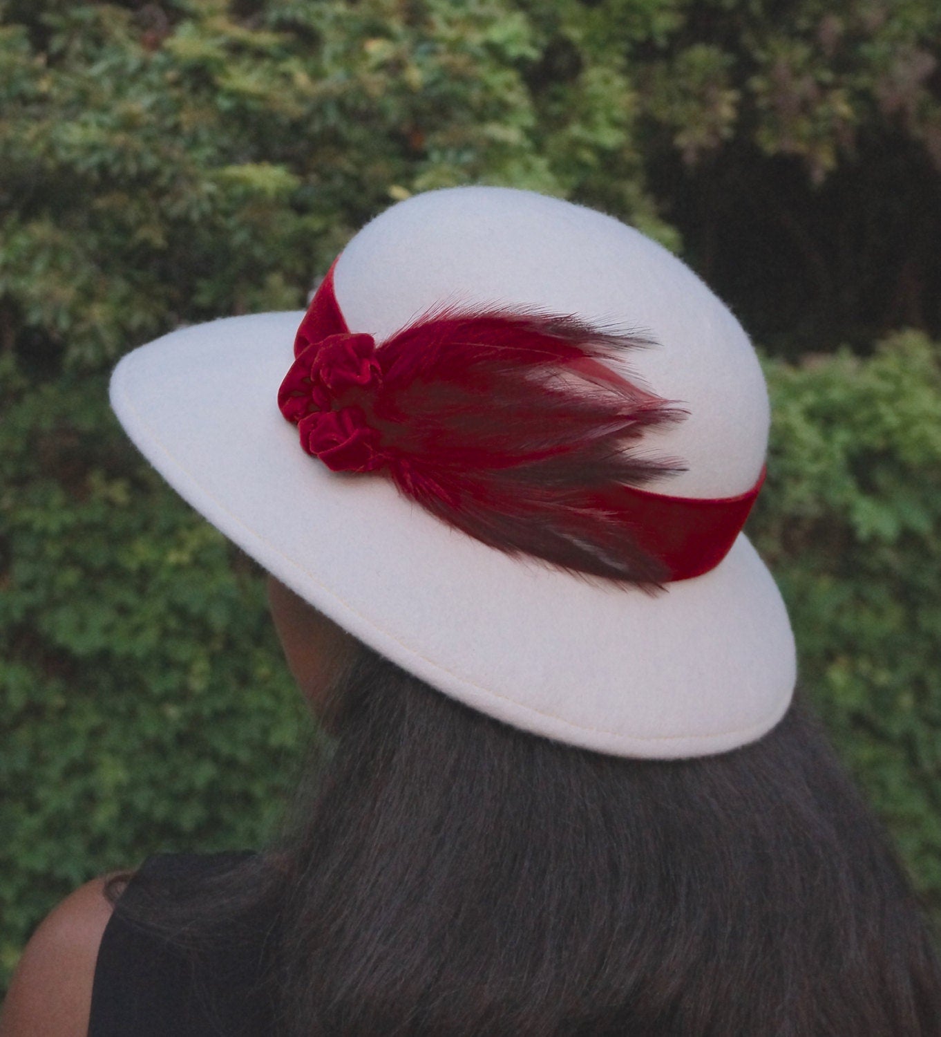 White wool felt hat, Hat with Deep Red Velvet Ribbon trim and Deep Red  feathers, Valentine's Day Hat, Holiday Winter Hat-Chic-Christmas hat