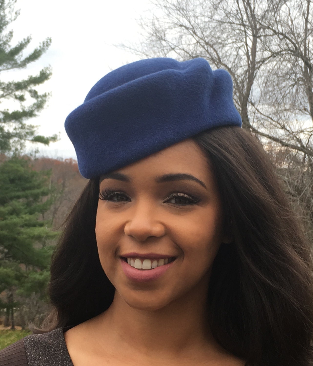 Royal Blue Wool Felt Pillbox Hat! Vintage Style and Timeless  display picture 1